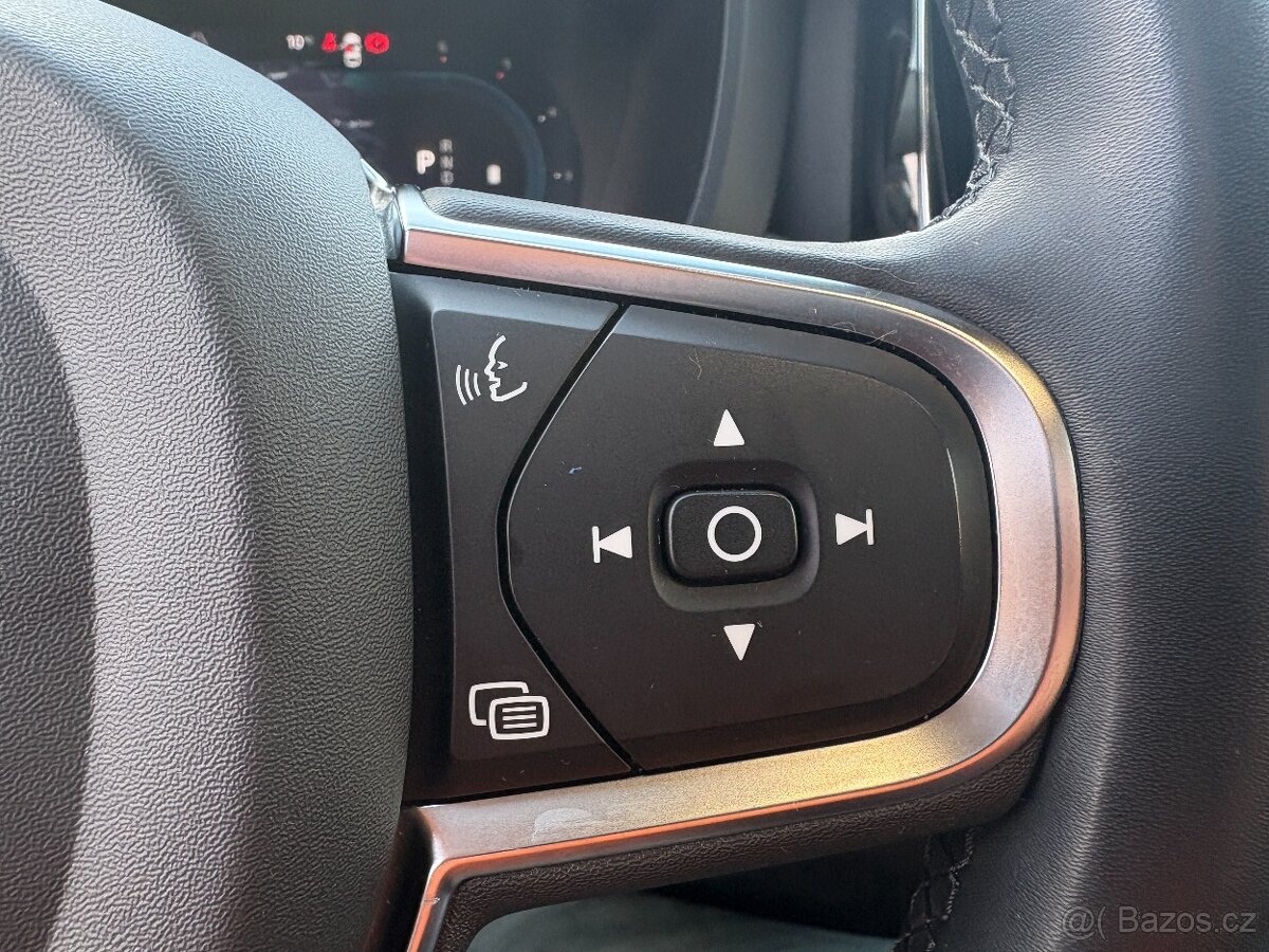 Volvo XC60,2.0B4,4x4,145kW,ČR,DPH,CORE - 15