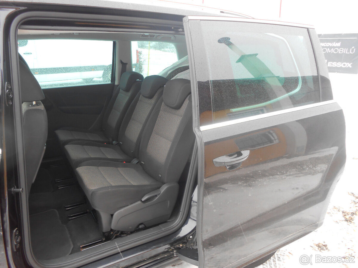 Volkswagen Sharan 2.0 TDi 103Kw 7míst - 15