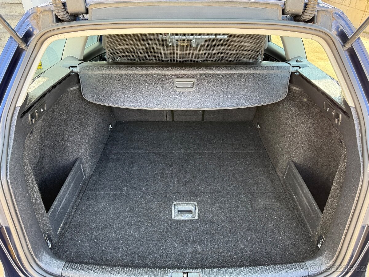 Volkswagen Passat 2,0 TDI 103kW LED ALU ACC 1.MAJITEL - 15