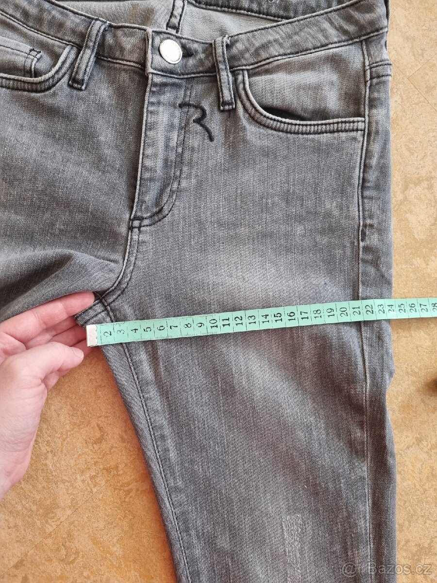 Šedé slim džíny Rich&Royal vel. 27/32 - 15