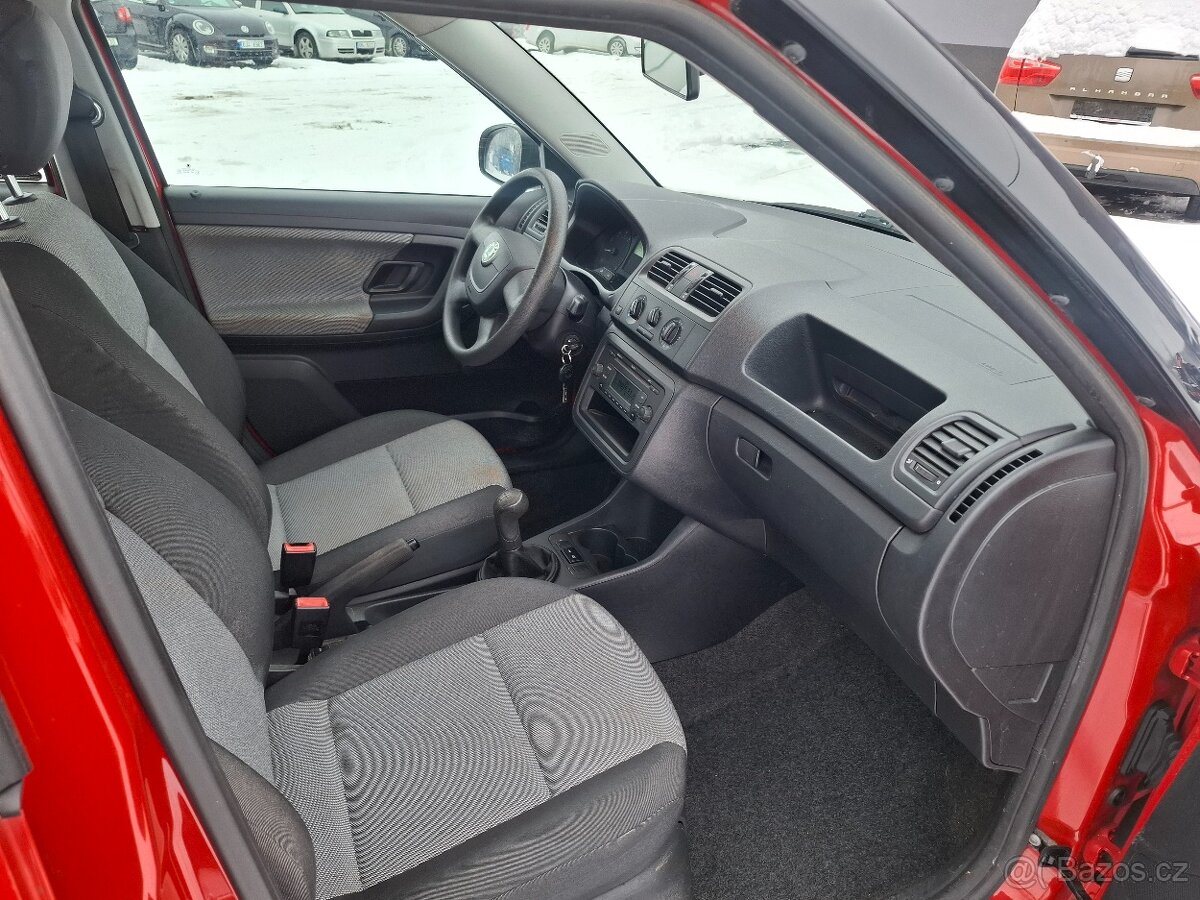 FABIA II BENZIN, r.13, SERVISKA, BEZ KOROZE, TOP CENA - 15