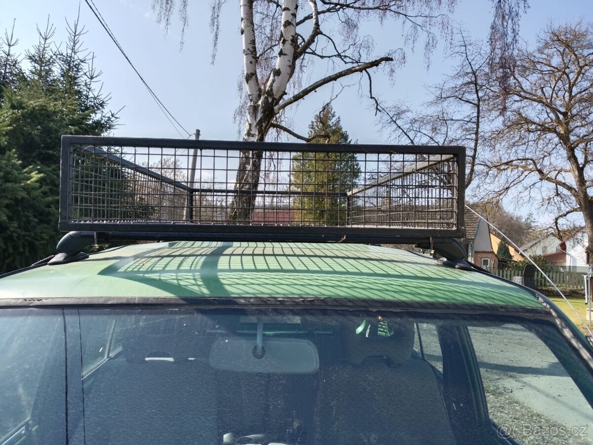 Mitsubishi v24 Pajero - 15