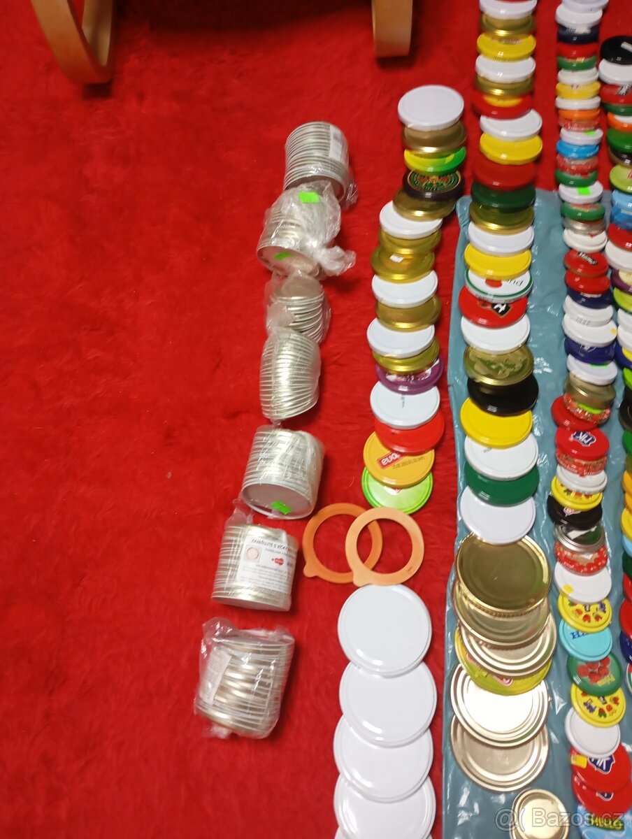 vintage horkovzdušná trouba+ recepty,víčka 480kusů,otvírače - 15