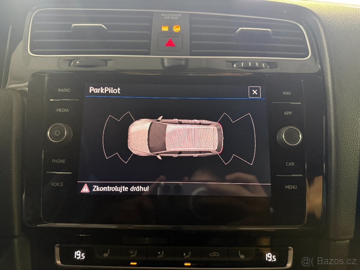 Volkswagen Golf 1,0 TSI 85kW,JOIN,SERVISKA - 15