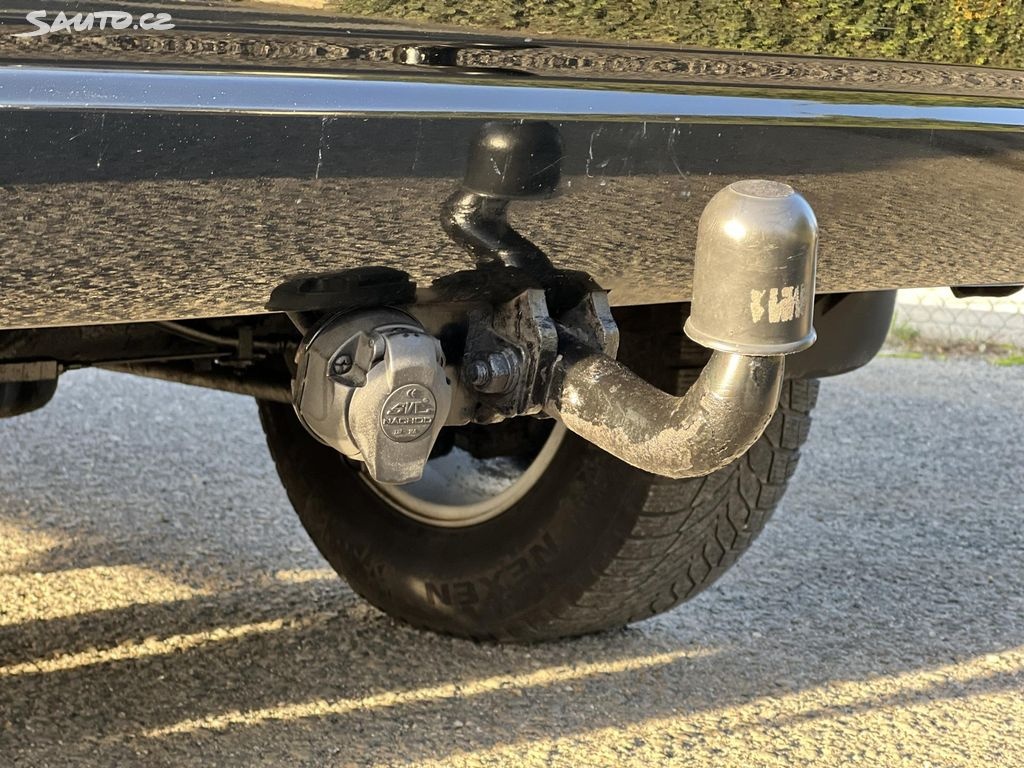 🚗 Kia Sorento EX 2.5CRDi 4x4 NAVI TAŽNÉ ALU - 15