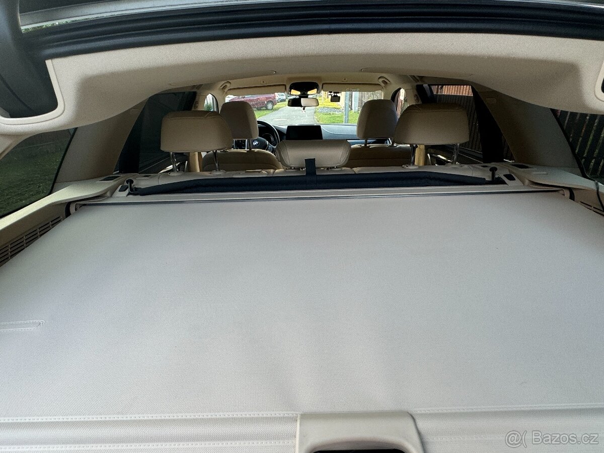 BMW 530XDrive Touring G31 - 15