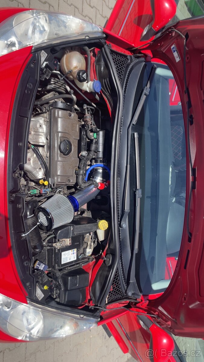 Peugeot 207 1.4i - 15