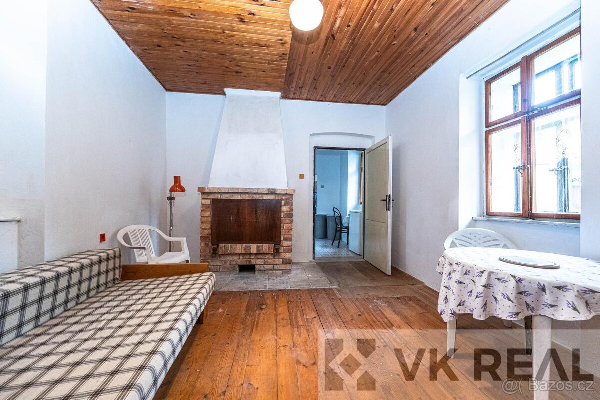 Prodej bývalé zemědělské usedlosti, pozemek 1.232 m, Chotíko - 15