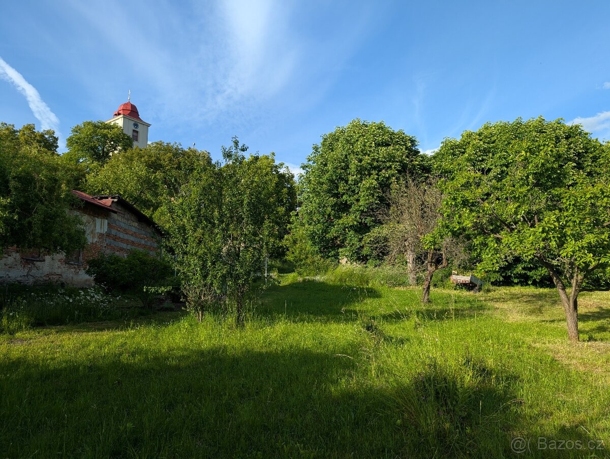 Stavební parcela Jenišovice 1293 m2 - 15