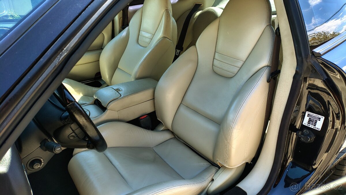 Jaguar XKR 4,2l - 15