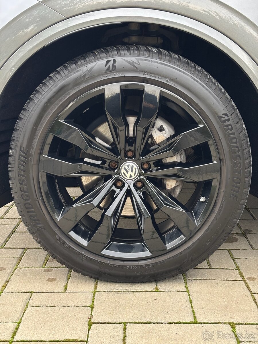 Volkswagen touareg 3.0 V6 Rline - 15