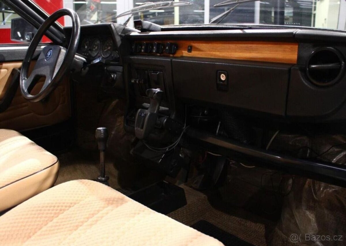 Škoda 130 Rapid 5 Speed benzín manuál - 15