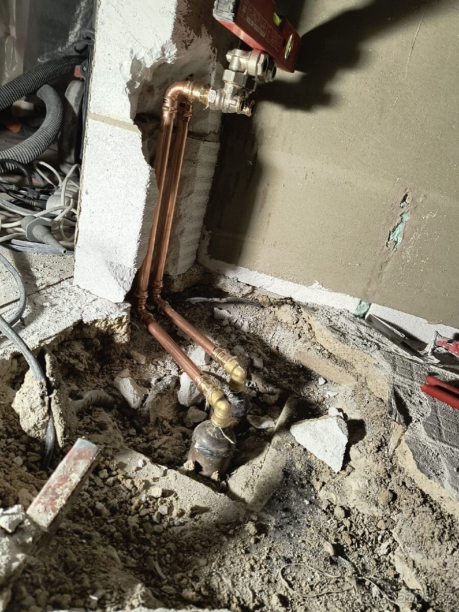 Instalatér – víkendová spolupráce - 15