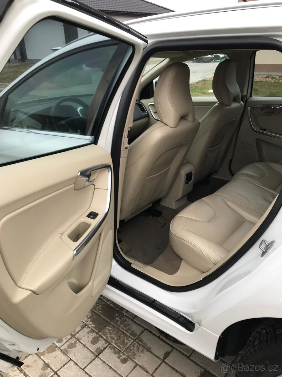 Volvo xc 60 D5 - 15
