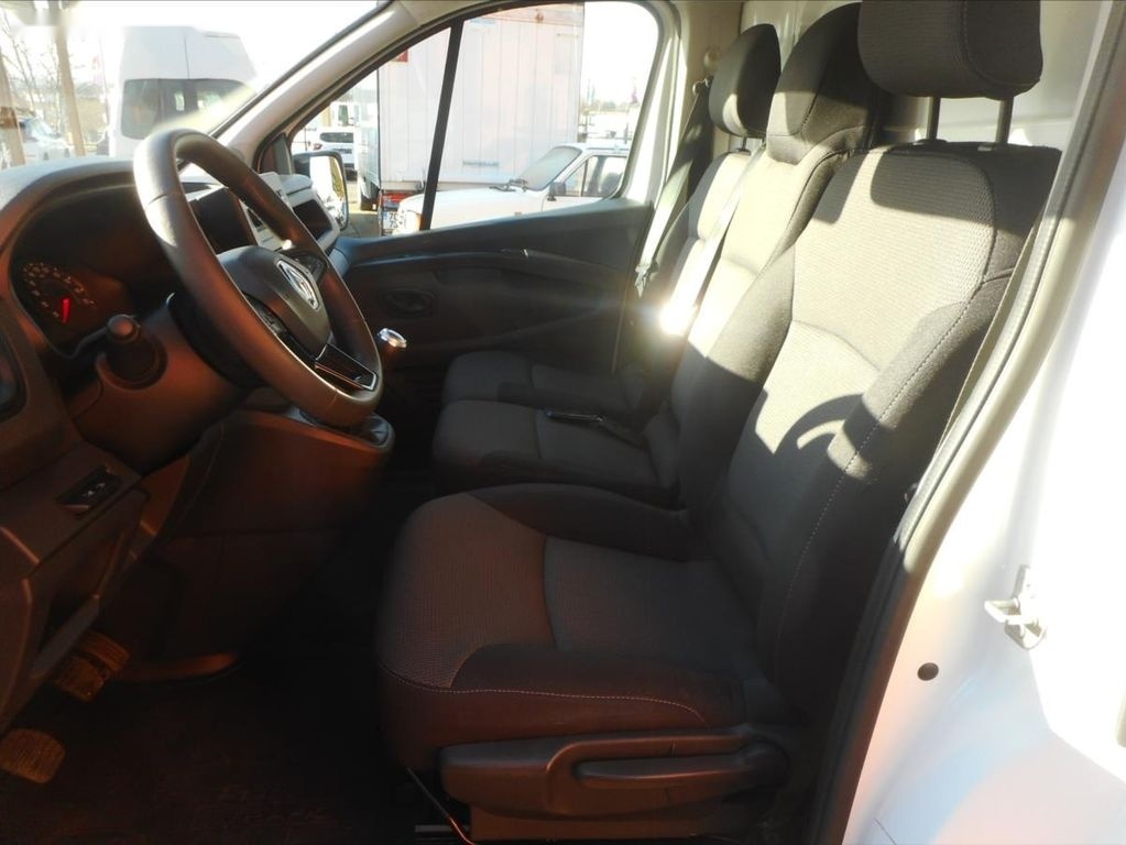 Renault Trafic,2,0 DCi - 15