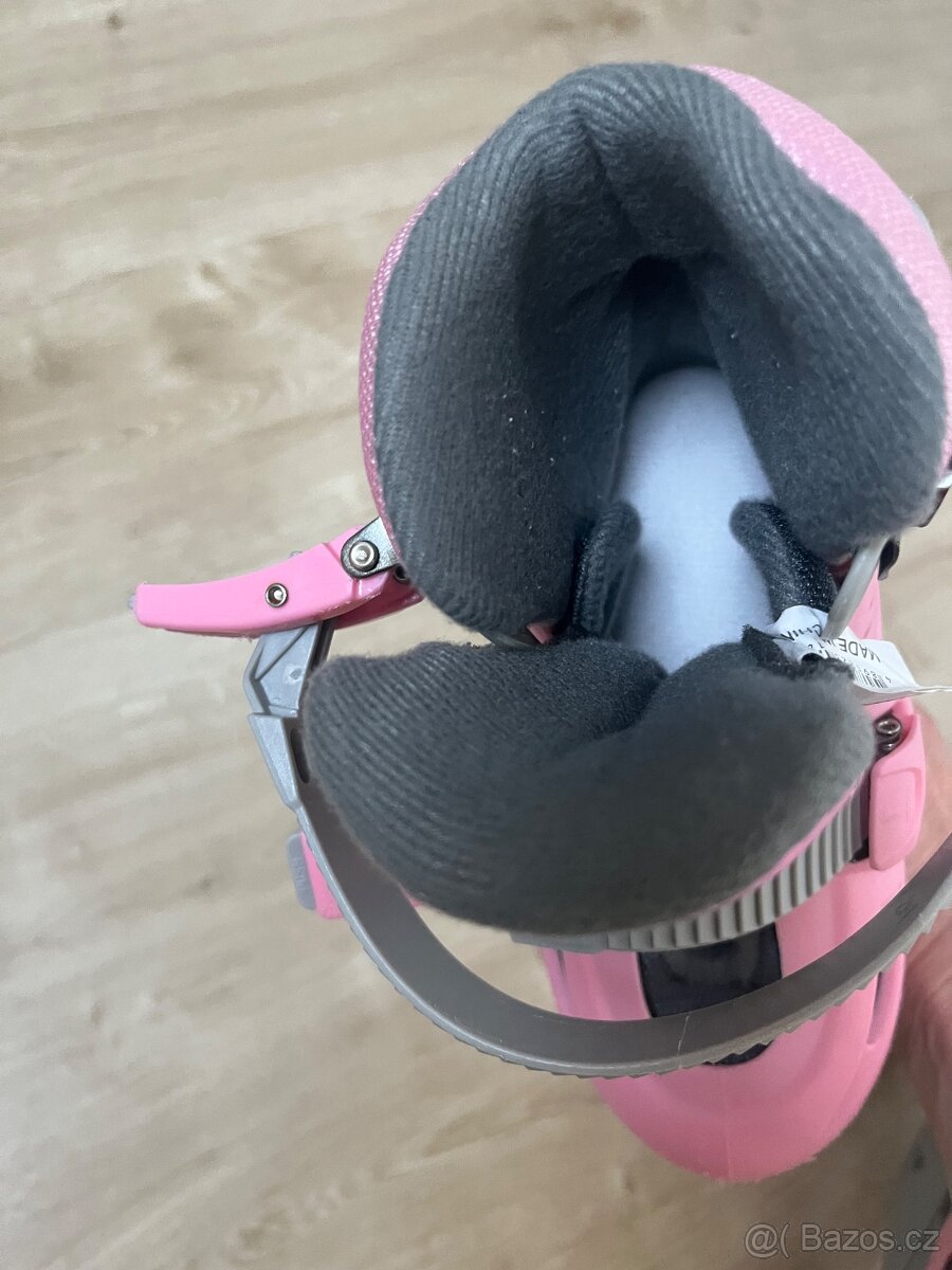 Kolečkové brusle Triskate Basic RULYT vel. 27-30. - 15