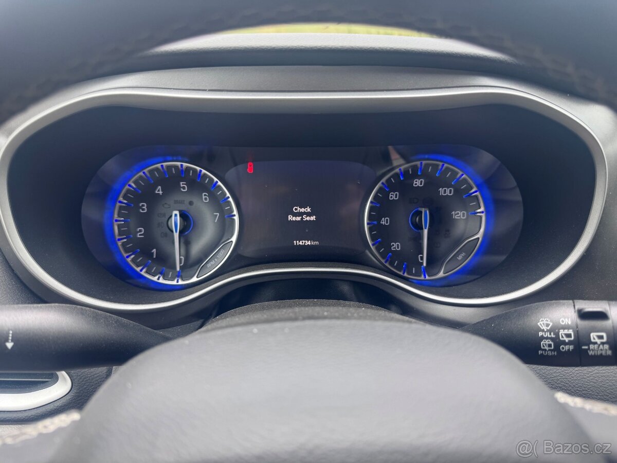 Chrysler Pacifica 3,6 L RU RADAR ADAPTTEMP 2022 - 15