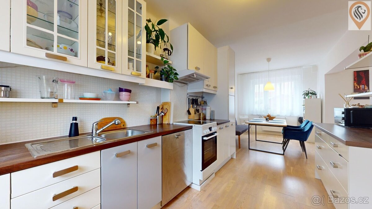 Prodej rodinného řadového domu v Průhonicích - 15