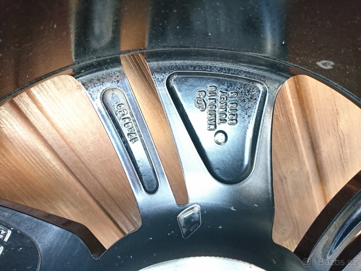 Honda Civic 17" Originální alu kola zimní MAXION 235/45/17 - 15