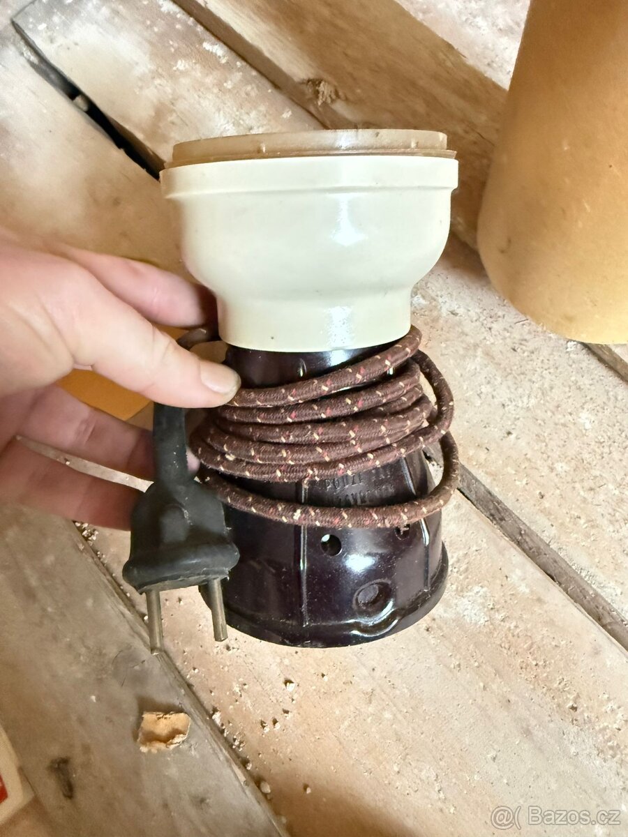 poklady z půdy 3 - 15