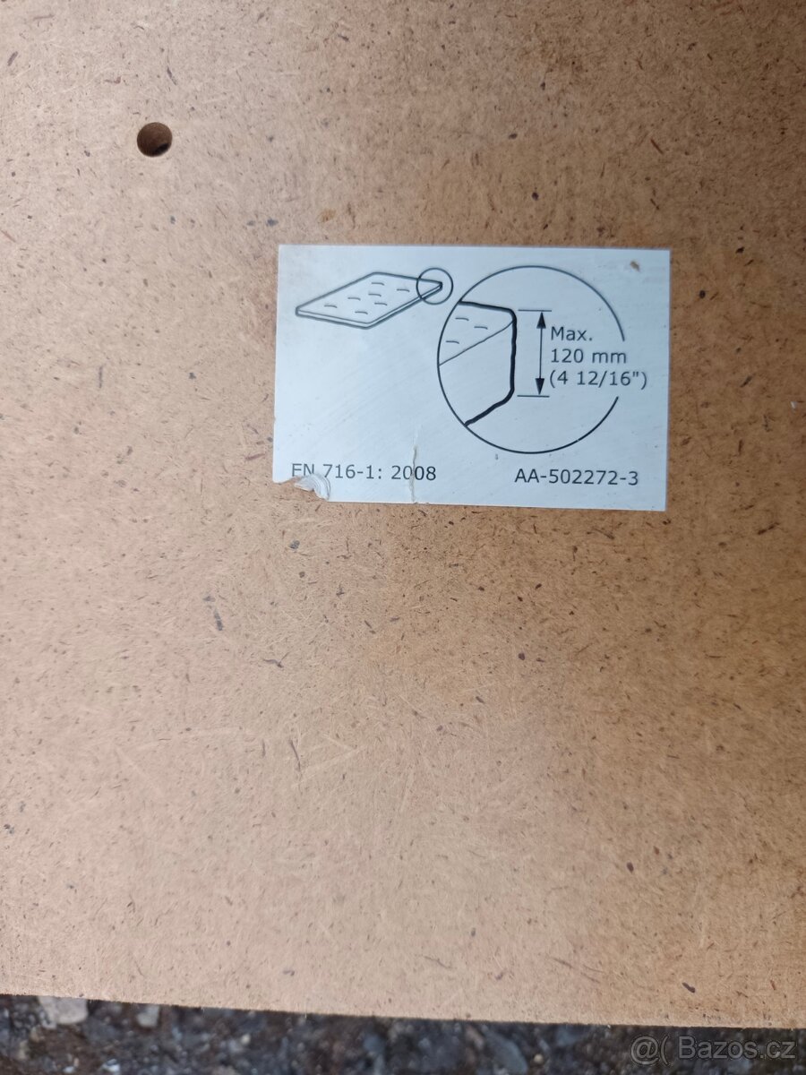 Dětská postýlka včetně příslušenství. - 15