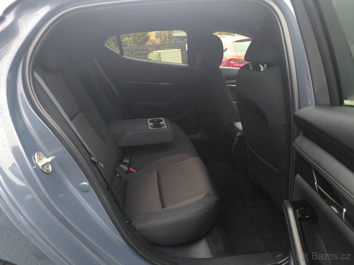 Mazda 3 BP 2.0 Skyactiv-G 90kw rok 2022, tažné +KRASAVICE+ - 15