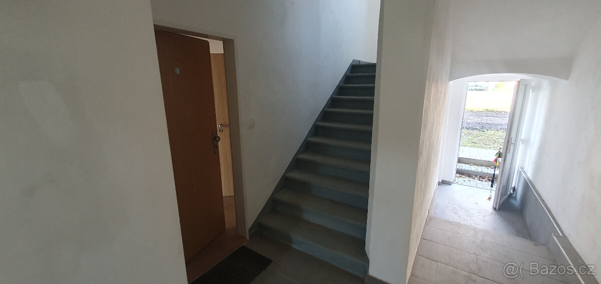 Pronájem nových bytů 2+1, Košťany - 15