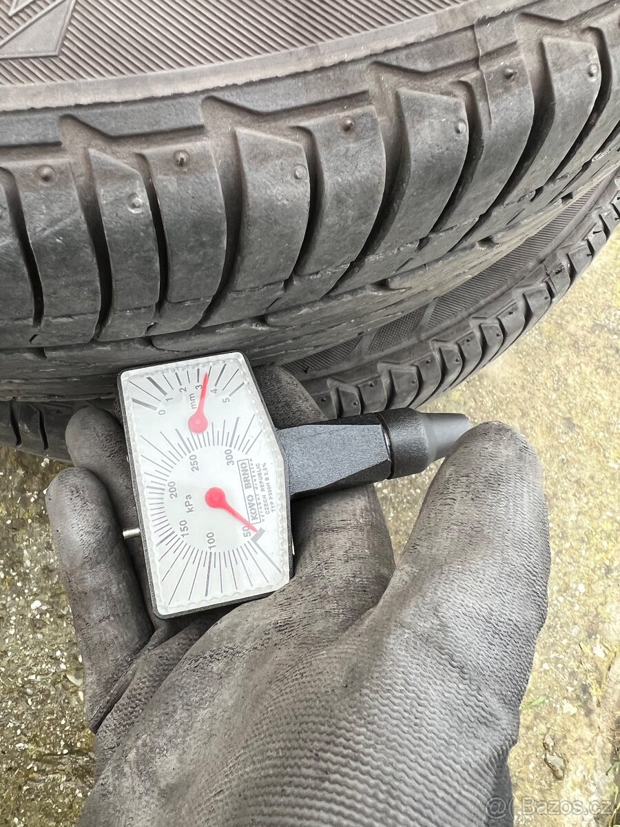 Zimni pneu 175/65/R15 nokian snowproof1 + zdarma letni sada - 15