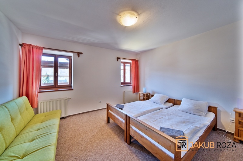 Prodej chaty s ubytováním 377 m², pozemek 1587 m² Černý Důl - 15