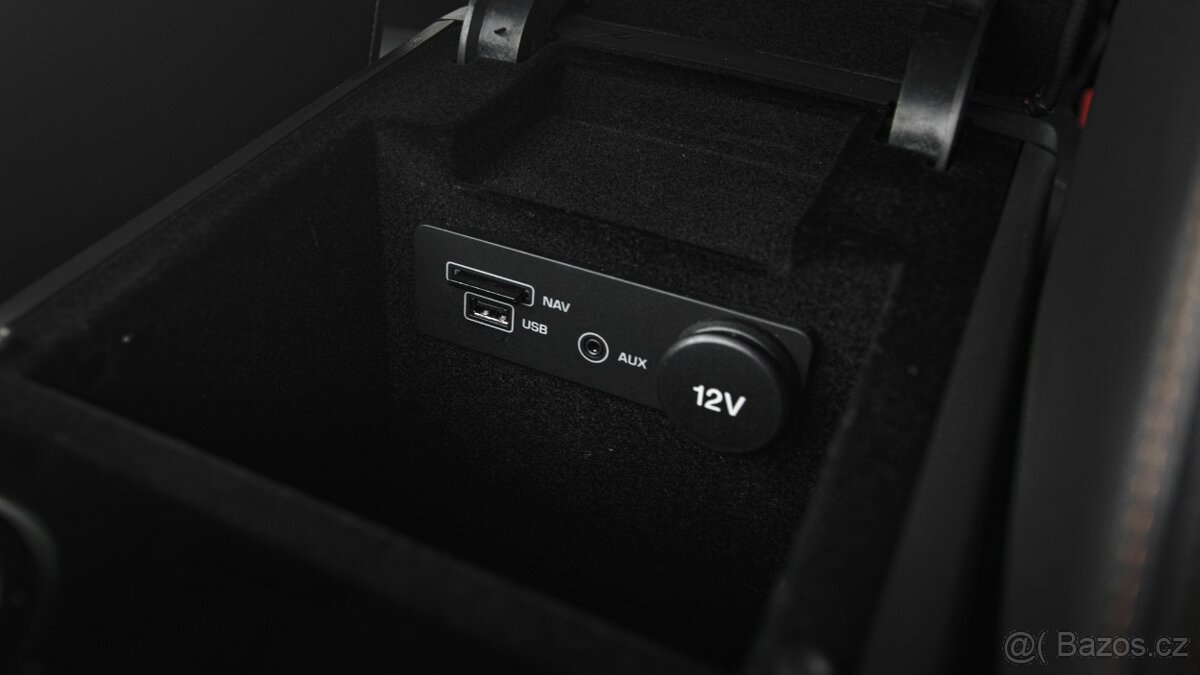 Jaguar XE, 25t 2,0/177kW 1.maj - 15