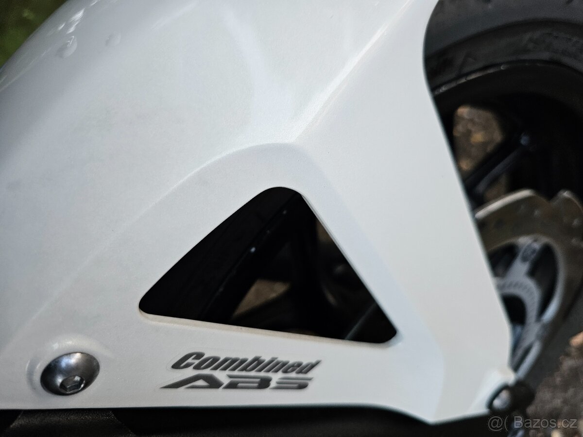 Honda Integra 700 ABS r.v.2013 - 15