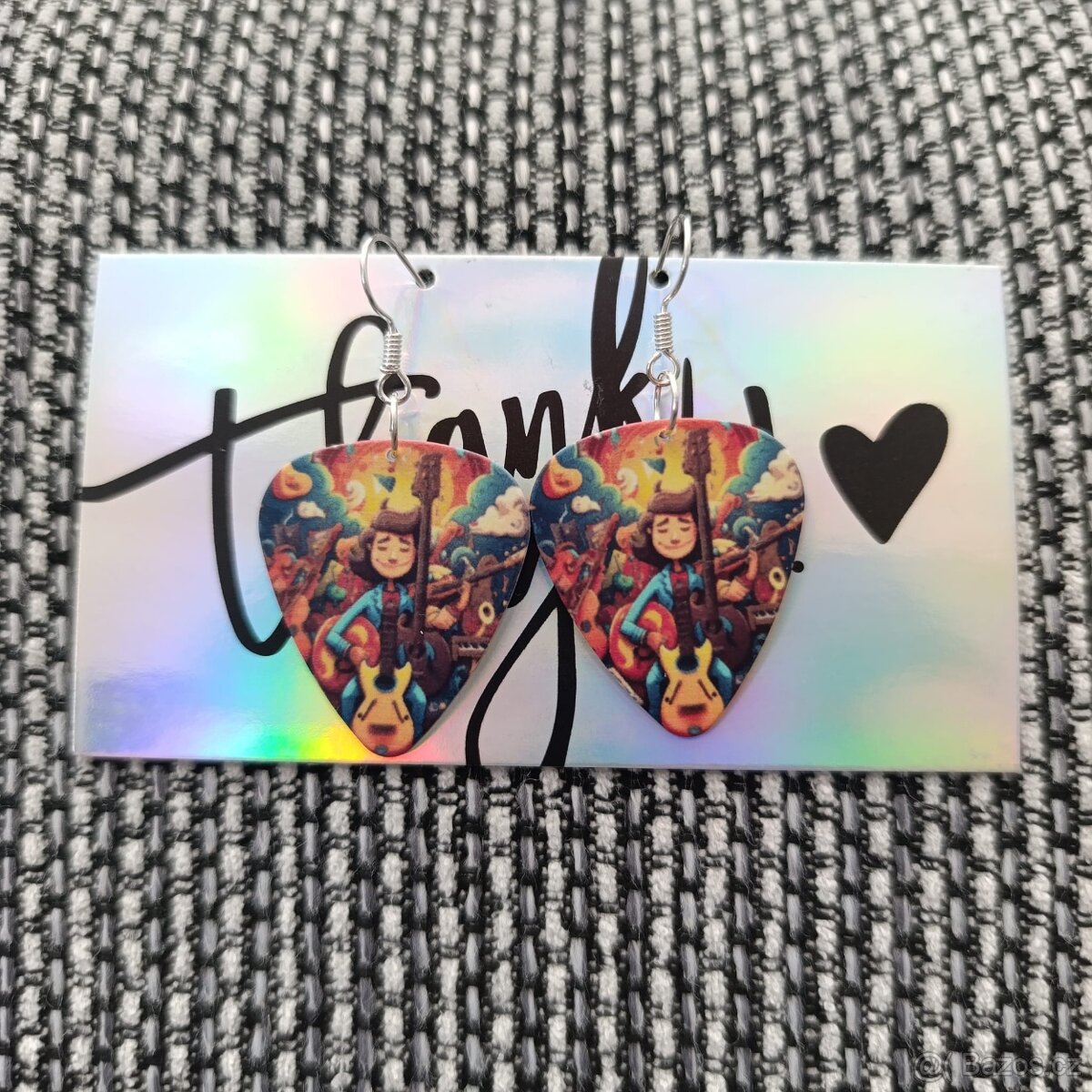 Náušnice z kytarových trsátek - 15