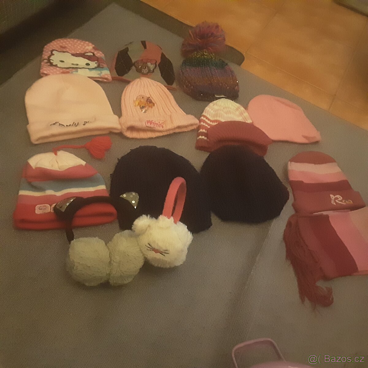 Punčocháče, trička, šatičky, spodní prádlo atd - 15