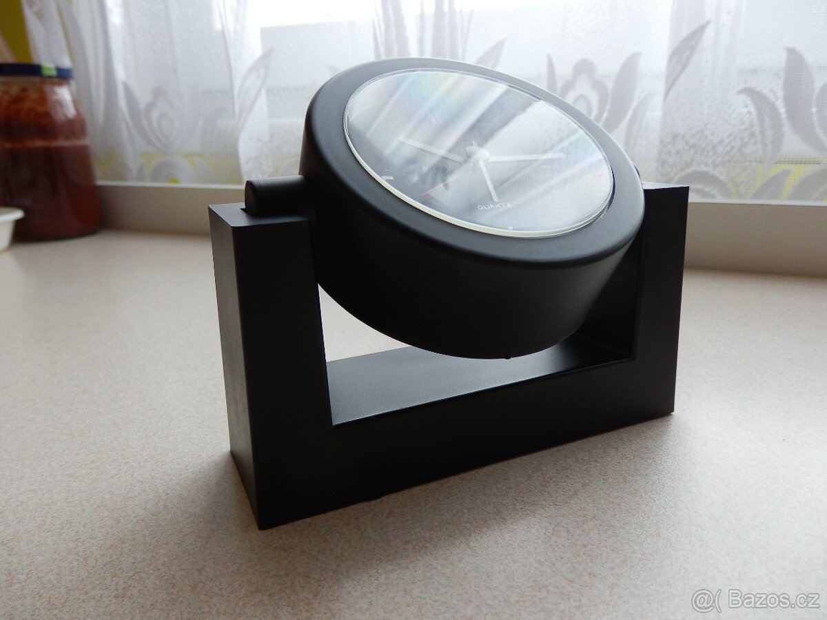 Mix do domácnosti - odsávačka, teploměr, krabička - 15