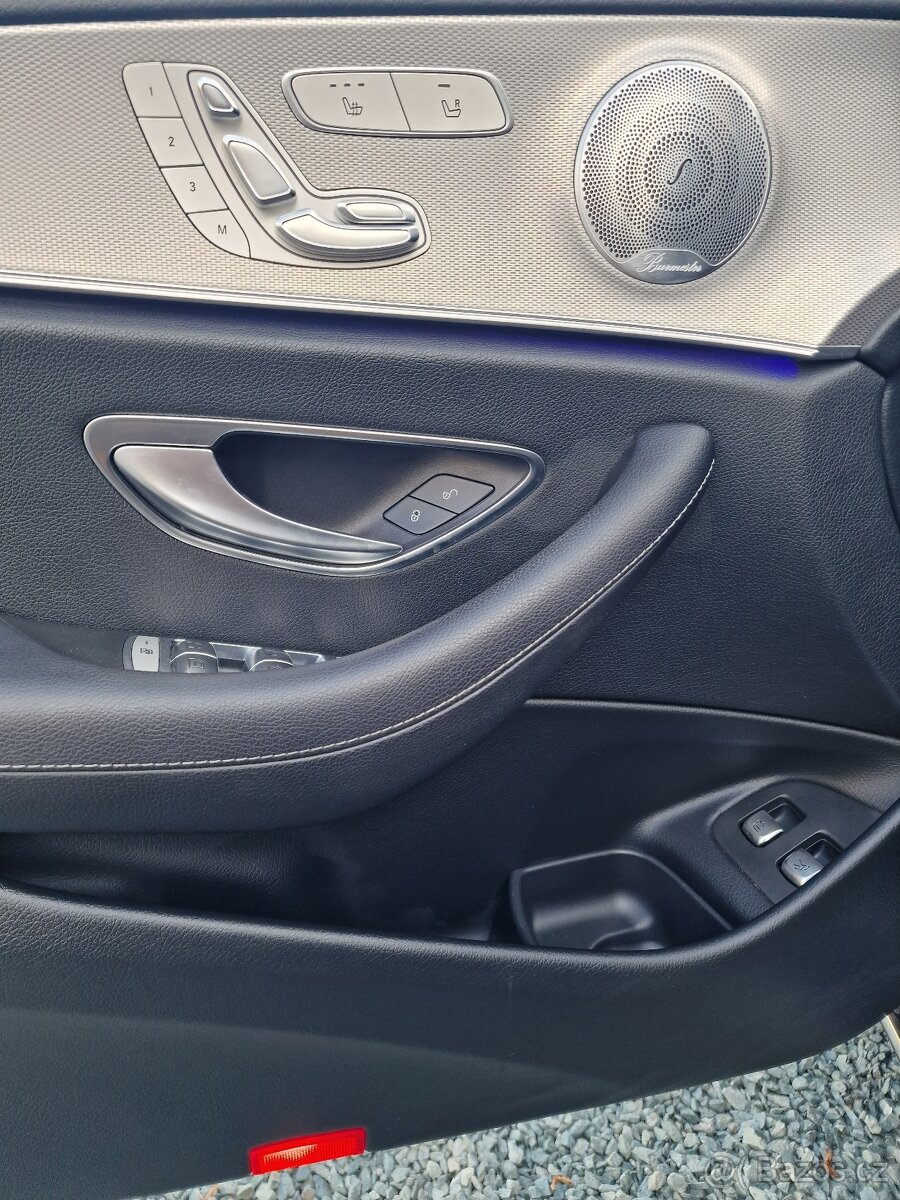 Mercedes-Benz E220d, kombi, panorama, Webasto, tažné, kůže - 15