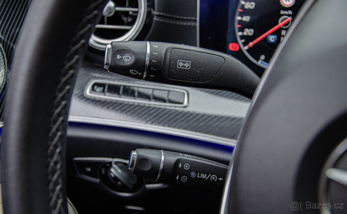 Mercedes-Benz E trieda Sedan 350 BlueTEC - 15