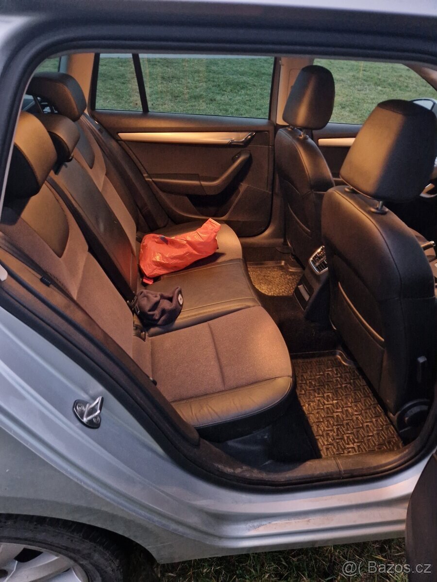 Škoda octavia 3 III 1,6 tdi dsg - 15