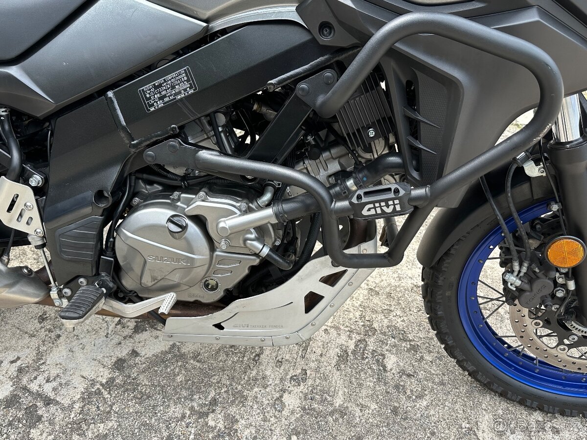 Suzuki V-strom 650 XT - 15