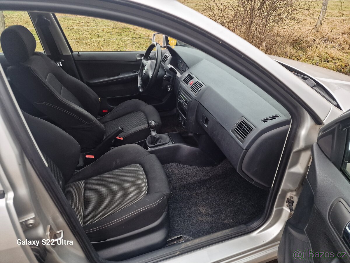 Škoda Fabia 1.4 MPI 55kw combi facelift - 15