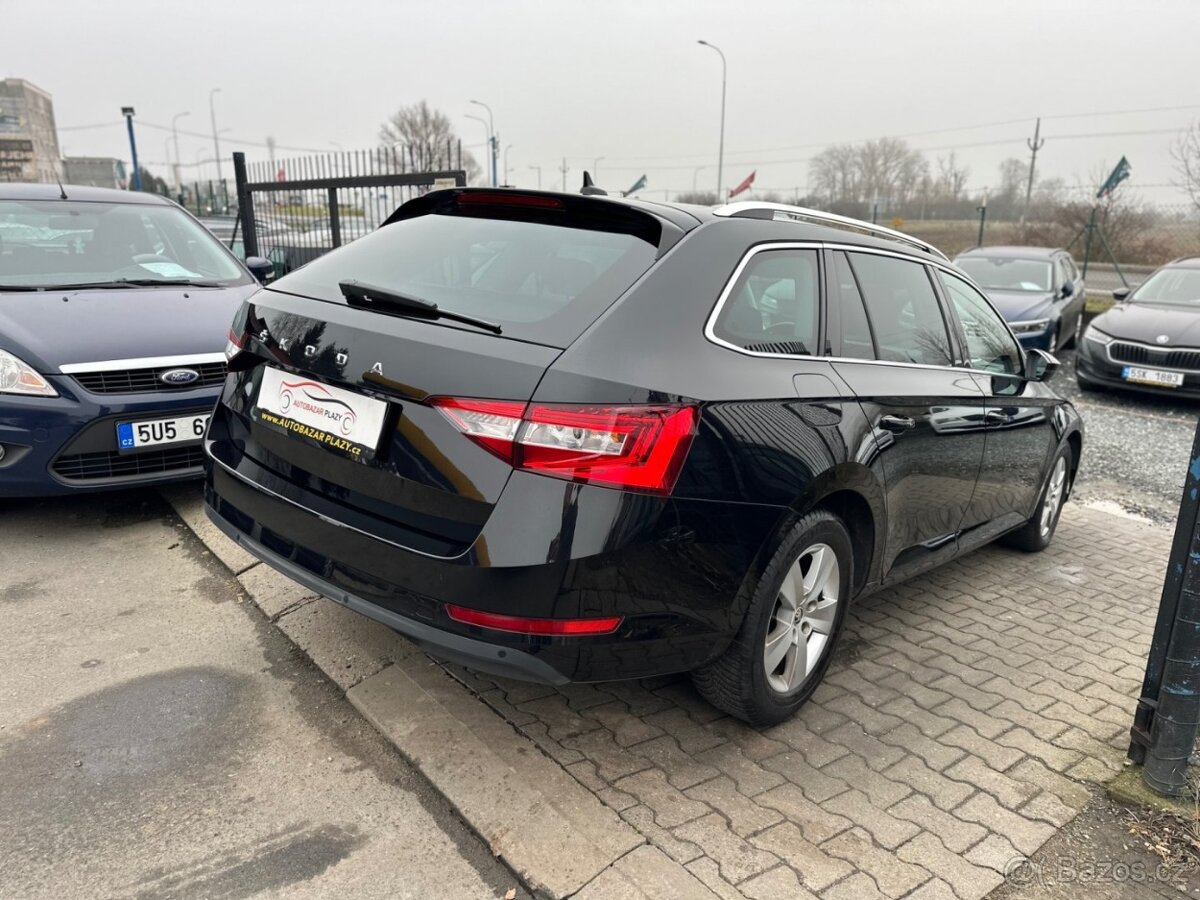 Škoda Superb 2.0TDi VIRTUAL,KAMERA,1.MAJ. - 15