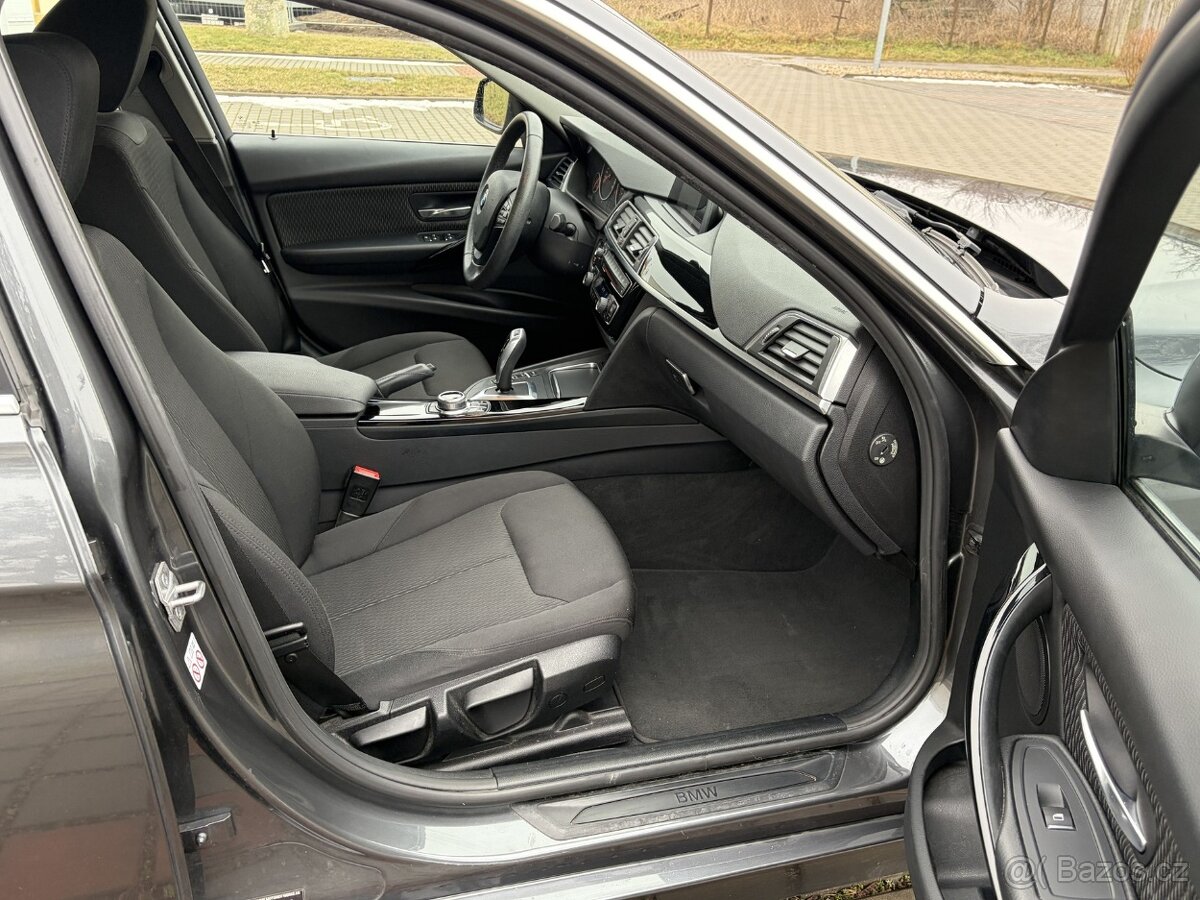 BMW 320i 135kW F30 LCI (facelift) - 15