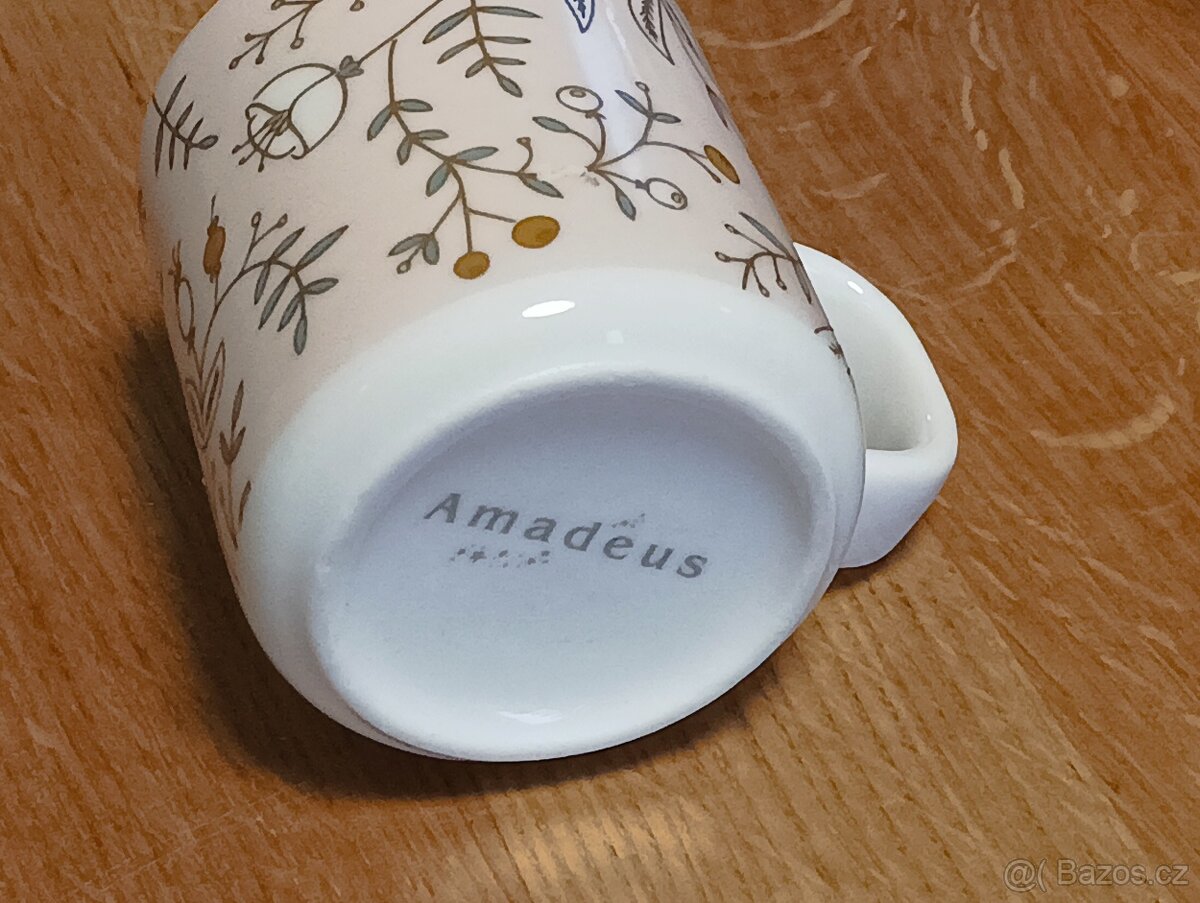 SADA DESIGNOVÝCH HRNKŮ NA KÁVU AMADEUS FRANCIE - 15