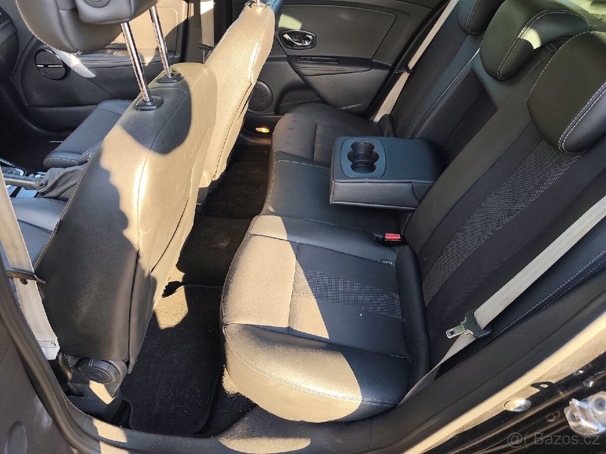 Renault Mégane 1,9 DCI kombi BOSE - 15