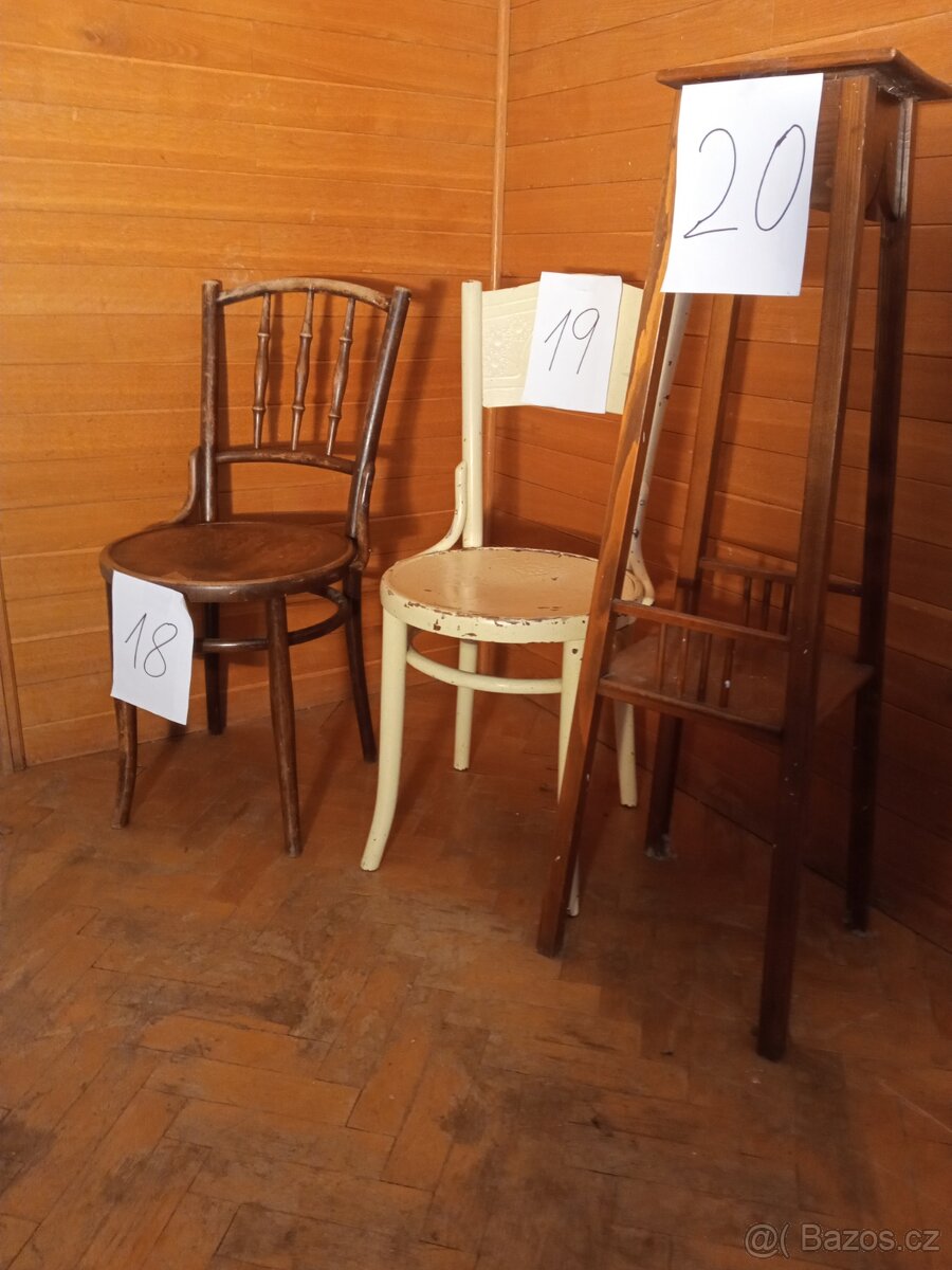 Starožitný nábytek - 15