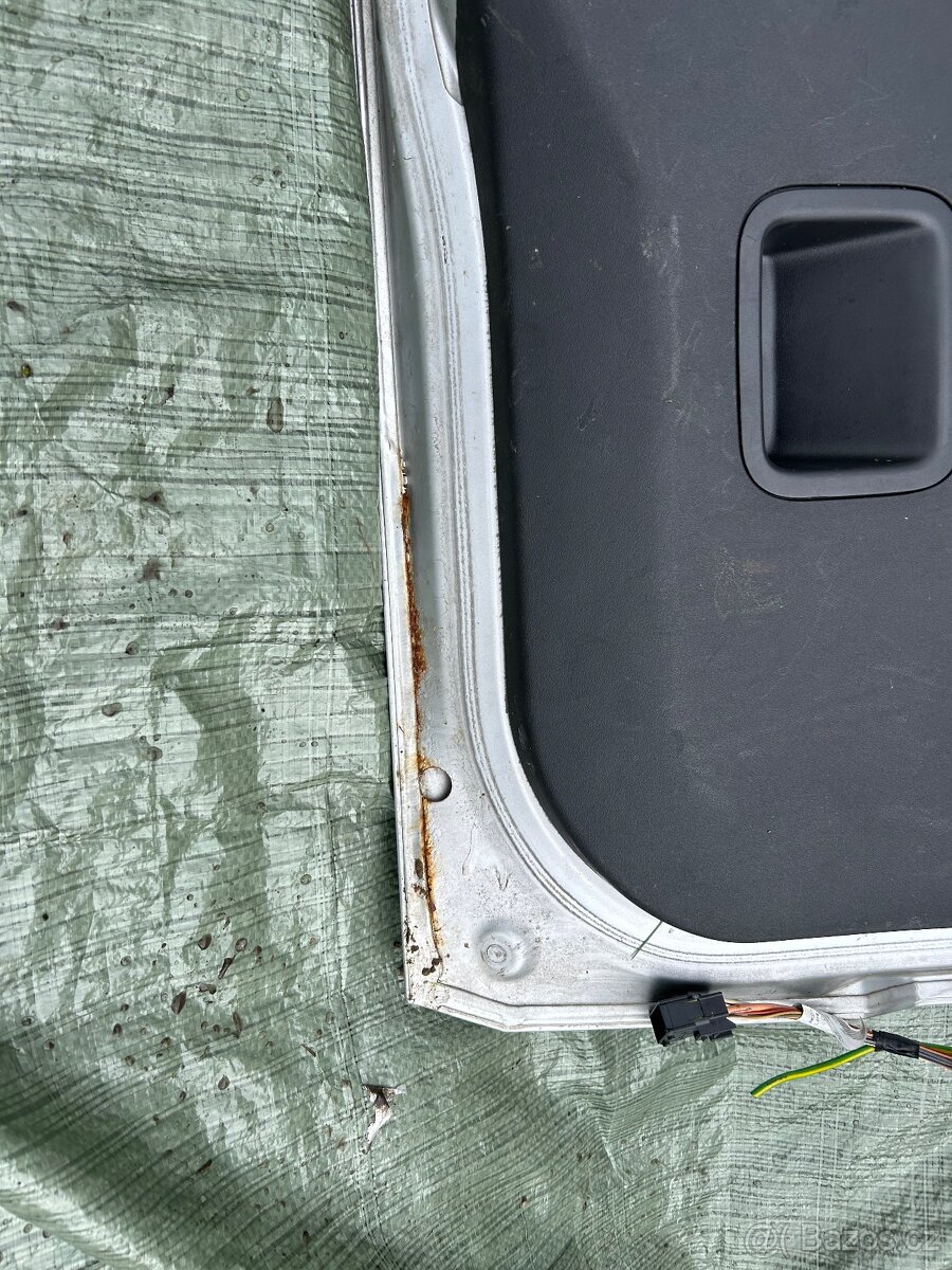 DVEŘE- Citroën C4 Picasso r.v. 2011 - 15