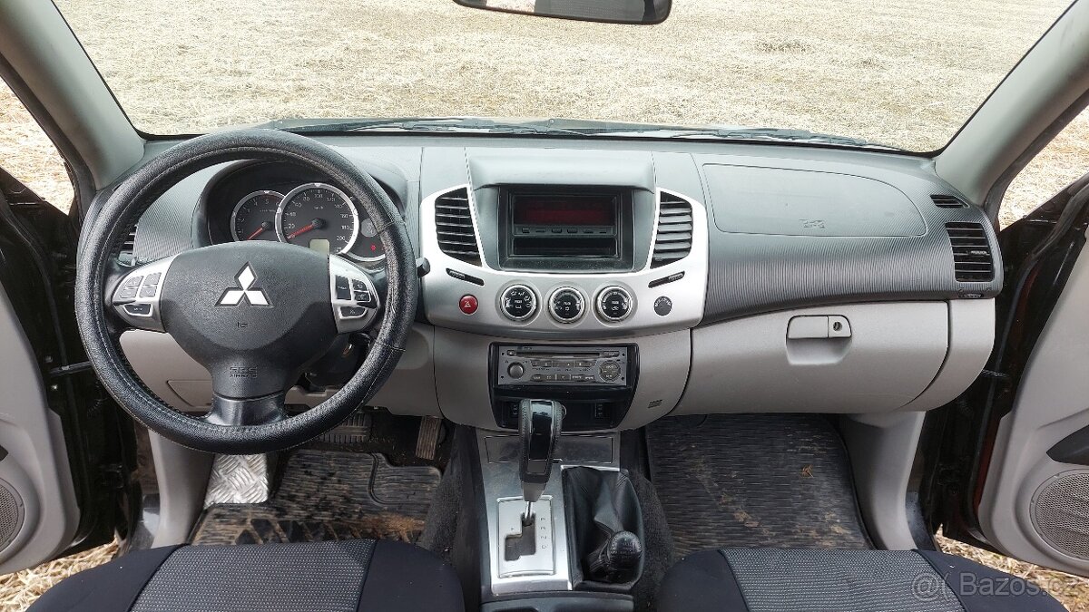 Mitsubishi L200 2.5 Diesel 131 kW – automat, 4x4 - 15