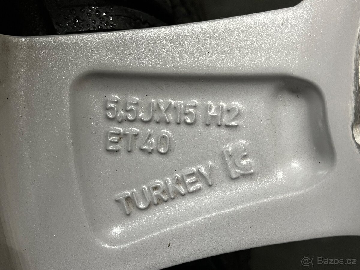 Fabia IV sada kompletních zimních kol,,HADAR’’15’’185/65R15 - 15