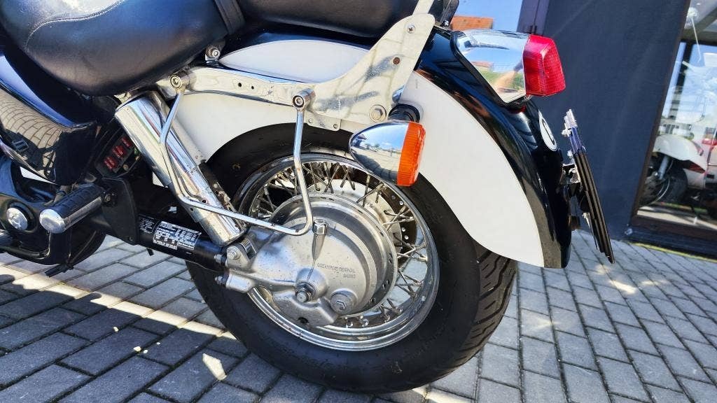 Honda VT 1100 C2 Shadow - 15
