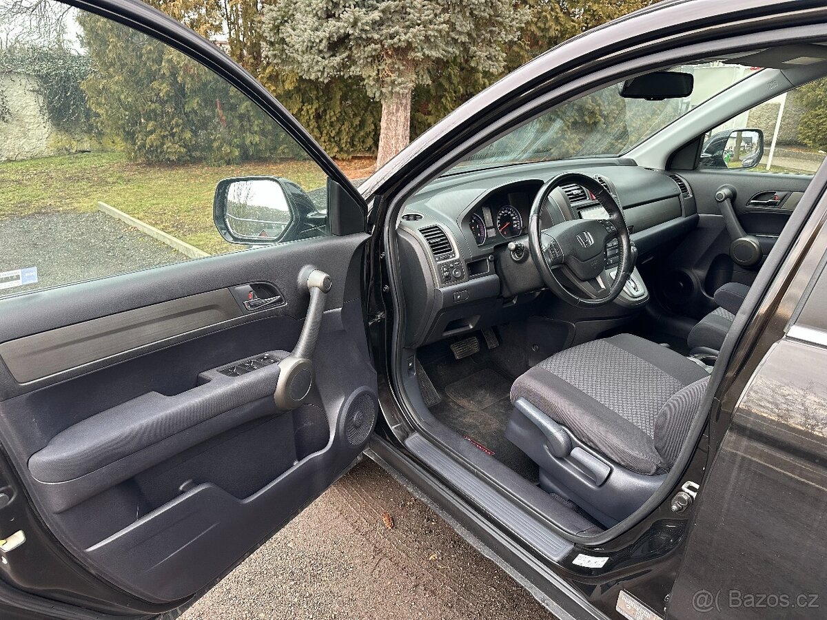 Pronájem Honda CR-V 2.2 TDCi automat, 110kW, 2012 - 15