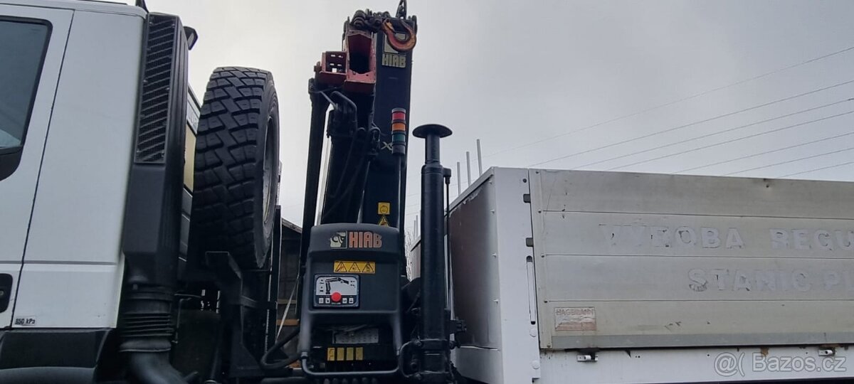 Iveco Trakker 45 8x8 s hr HIAB 144 - 15